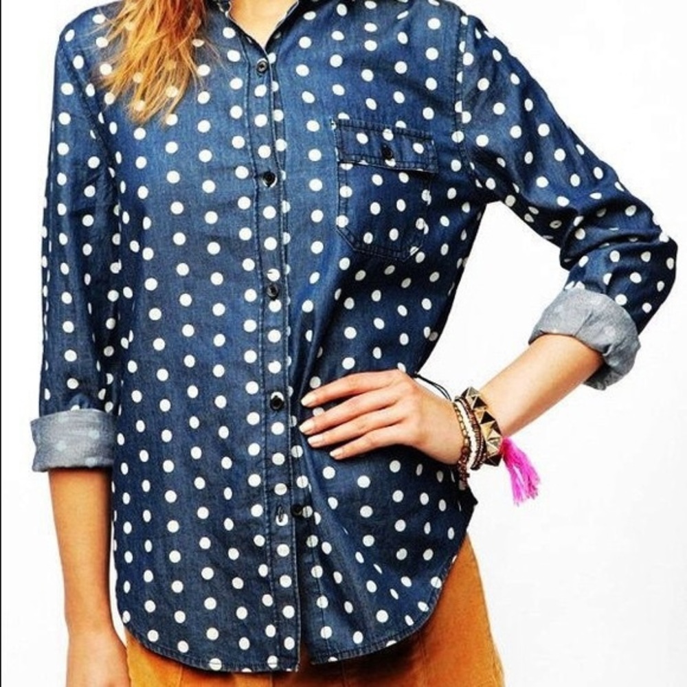 UO/BDG Chambray Shirt